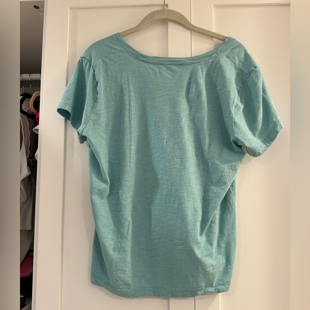 V neck t shirt